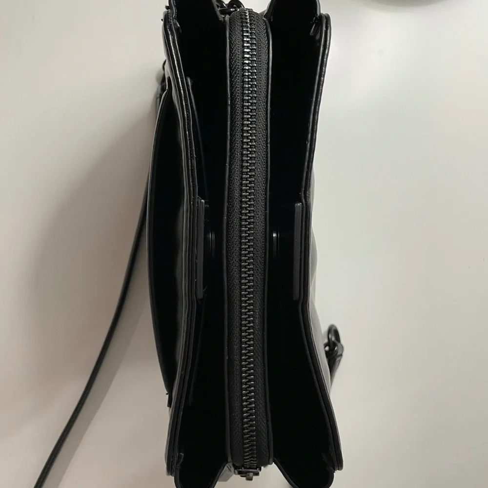 NWOT Calvin Klein black leather purse - Picture 4 of 5